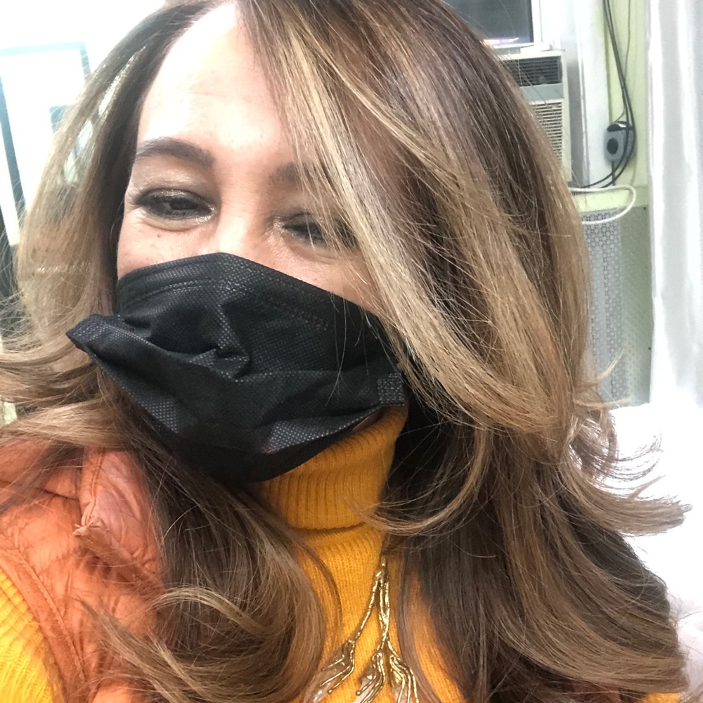 Meet your Posher, Priscila